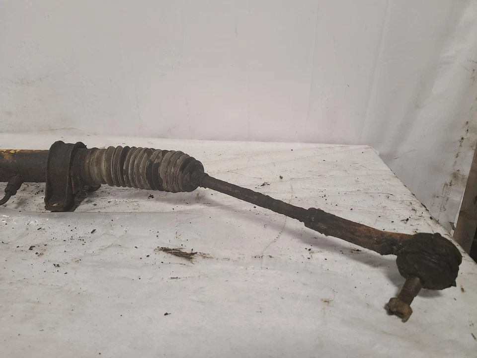 Used Rack and Pinion Assembly fits: 1985 Chrysler Le baron Power Rack and Pinion Foto 2 de 4