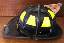 Cairns & Bro. N880? Thermoplastic Fire Helmet with Liner