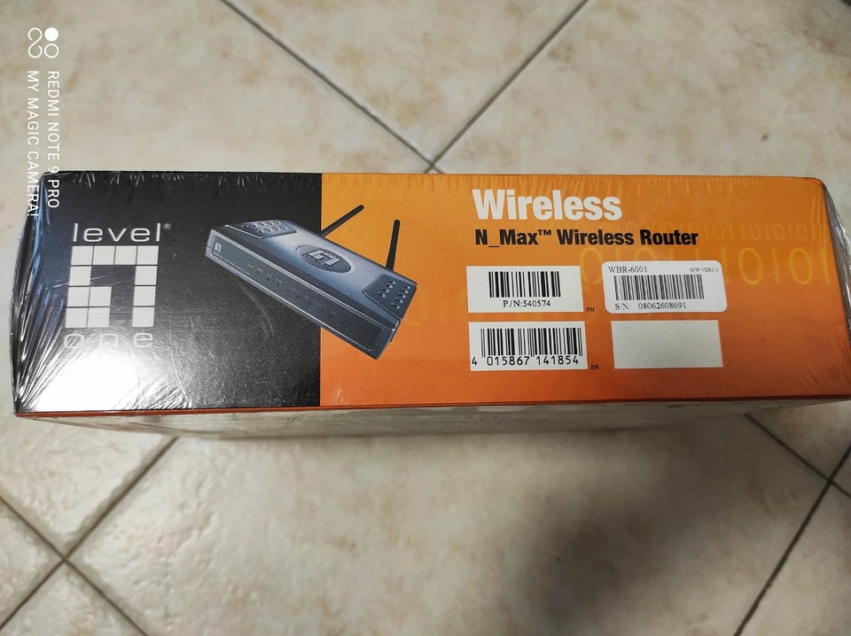 LevelOne WBR-6001 300 Mbps Wireless Broadband Router WPS, 802.11 b/g/n - Image 4 of 4