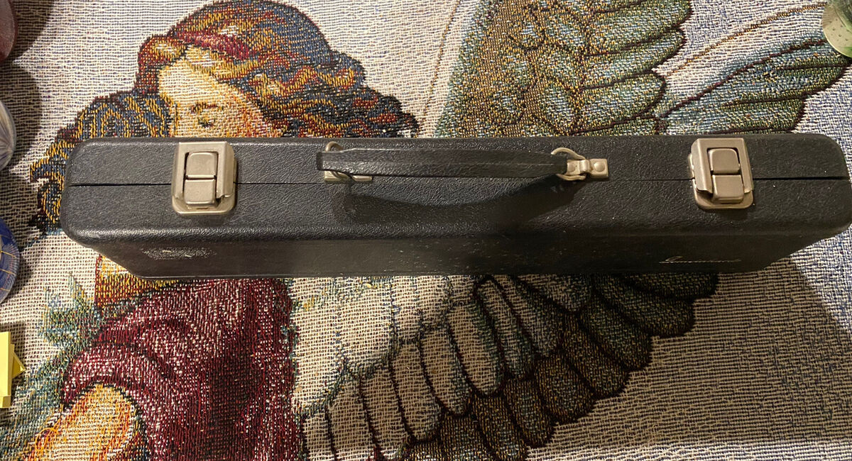 Gemeinhardt 2SP brand Flute w/ Hard Case, Made in USA | eBay Gemeinhardt 2SP brand Flute w/ Hard Case, Made in USA | eBay