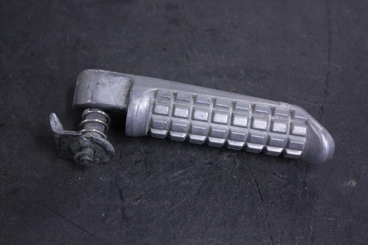 2002 KAWASAKI ZX 750 P REAR LEFT FOOT PEG OEM ZX750P 02 | eBay