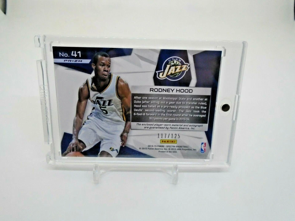 2014-15 PANINI SPECTRA RODNEY HOOD RPA ROOKIE PATCH AUTO SILVER PRIZM 117 /125 - Image 3 of 4