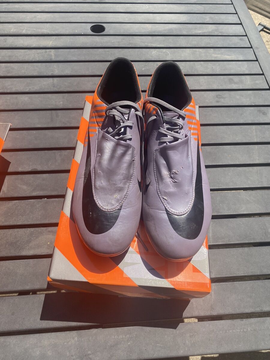 Nike Mercurial Vapor VI FG 2010 World Cup. 10.5 U.S: CR7 Nike Mercurial Vapor VI FG 2010 World Cup. 10.5 U.S: CR7