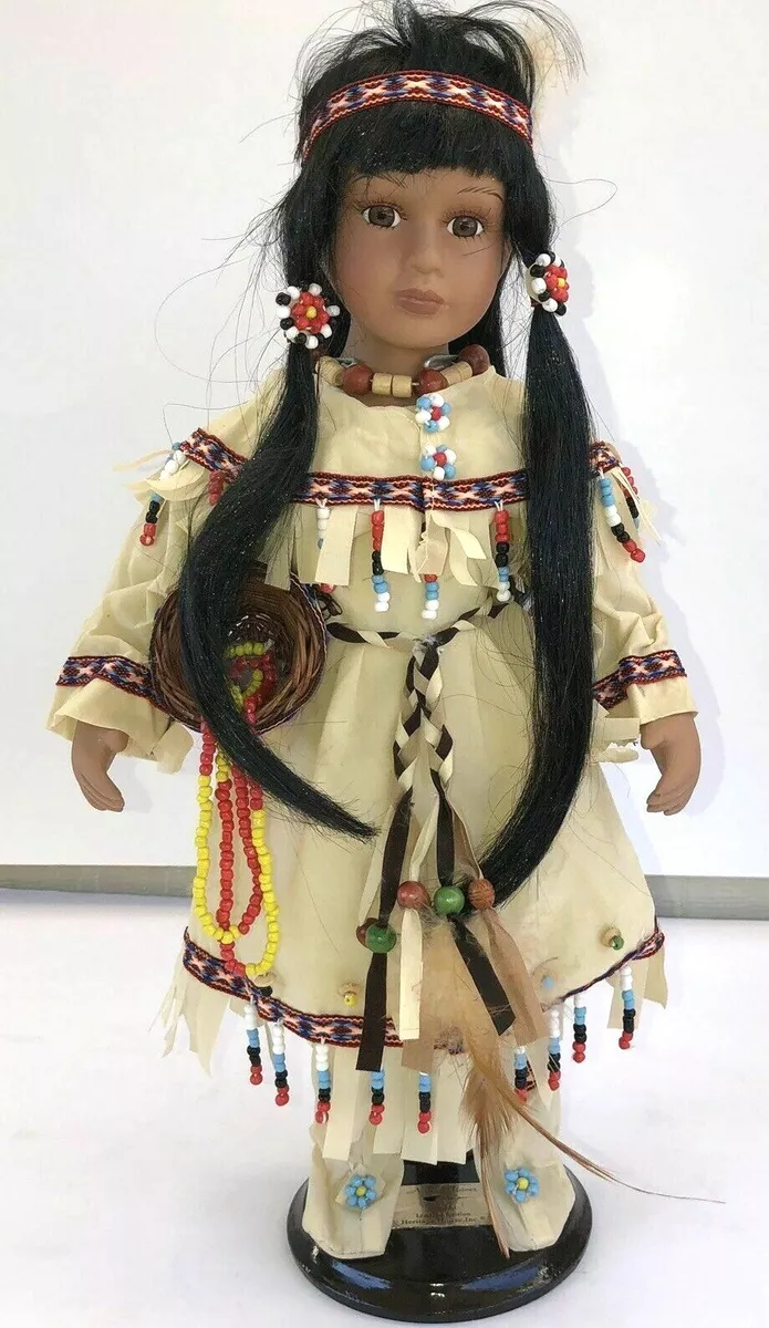 VINTAGE HERITAGE HOUSE NATIVE VOICES