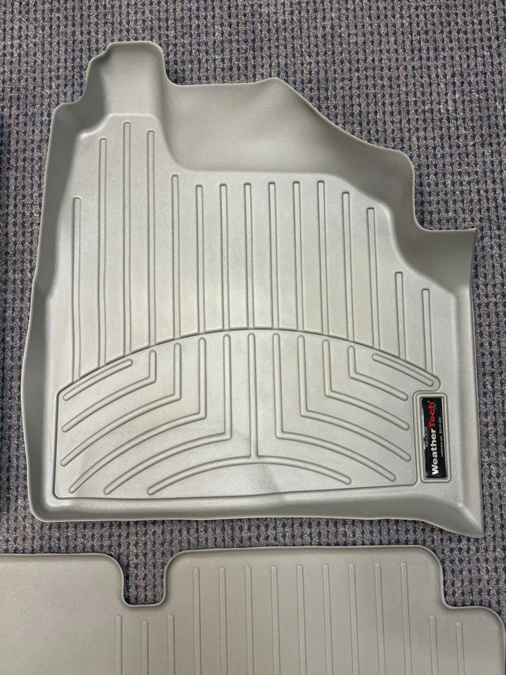 Alfombrillas WeatherTech Liners 1999-2004 Honda Odyssey, 1ª/2ª fila - GRIS Foto 4 de 4