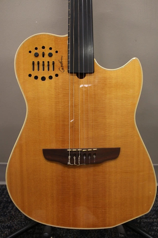 Godin Multiac Fretless Nylon SA Guitar 2009-Gloss Natural w/Case - Image 2 of 4