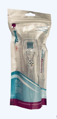 Microderma Face Roller Plus Storage Case For Clearer Smoother by Trim