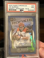 2020 PANINI CHRONICLES JOE BURROW LEGACY BLUE PRIZM AUTO RC /10 ROOKIE