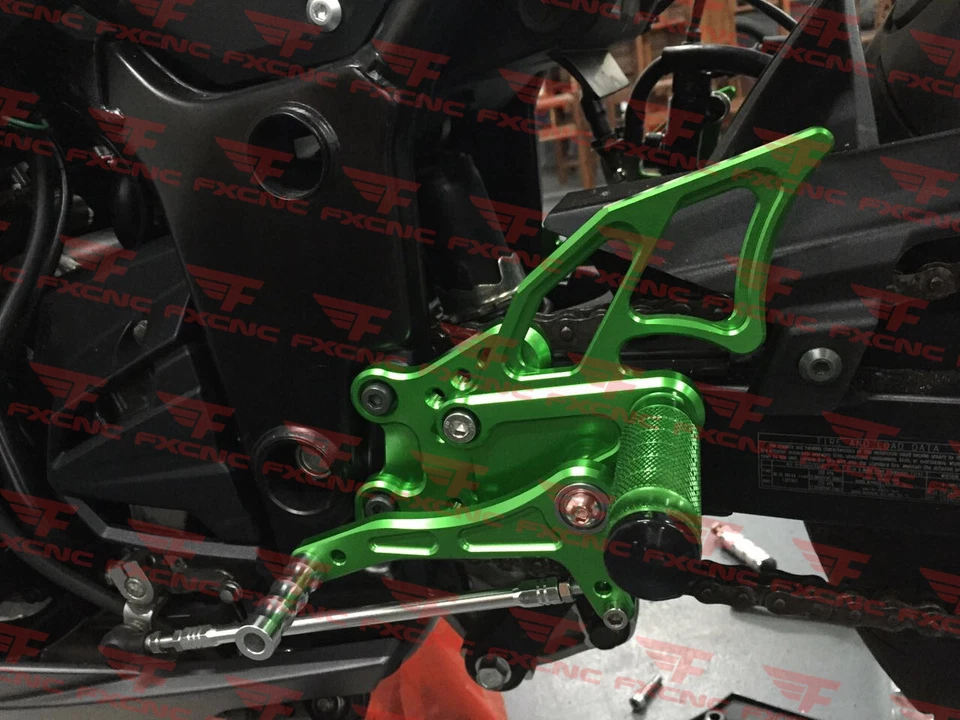 Juego de estriberas traseras para Kawasaki Ninja 300 250 2013-2017 2015 FXCNC Foto 4 de 4