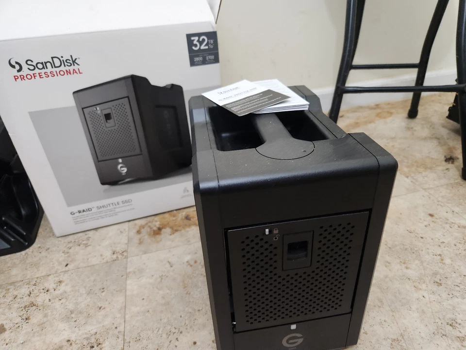 Paquete Arri Alexa SXT EV +. La cámara tiene solo 300 horas de funcionamiento. Foto 4 de 4