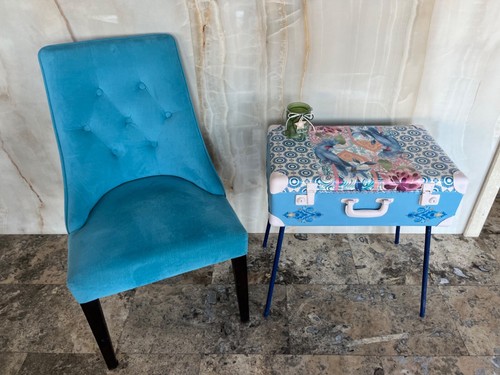 Upcycled vintage suitcase table , side table , coffe table , console table - Picture 2 of 6