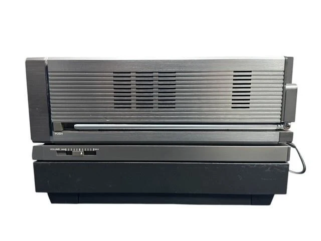 Receptor de TV color Sony Trinitron portátil vintage KV-4000 con estuche de transporte Foto 4 de 4