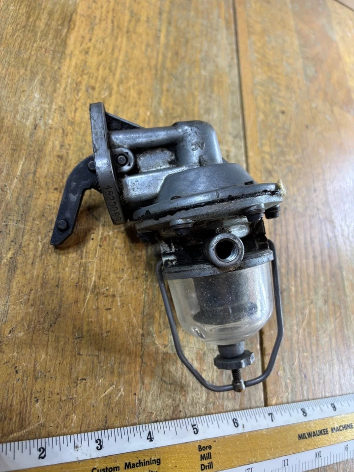 Ford GPW Jeep Willys MB Original AC 1523089 L134 Motor Fuel Pump - Image 3 of 4