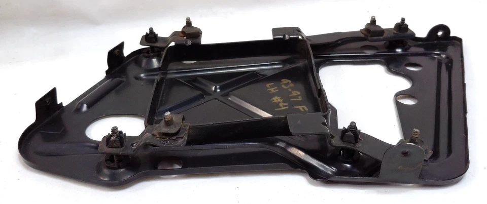 93-97 Firebird TA Usado OEM LH Faro Lateral del Conductor Cubierta Soporte #4 16516249 Foto 3 de 4