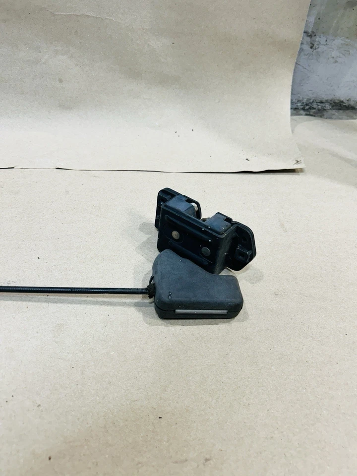 Toyota 4Runner 1990-1995 portador de neumáticos de repuesto pestillo liberación manija cable de tracción fabricante de equipos originales Foto 4 de 4