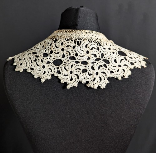 Victorian / Edwardian Antique Fashion Crochet Lace Collar - Picture 5 of 16