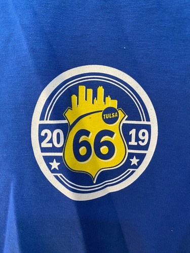 2019 Tulsa Route 66 Royal Blue Marathon Running Jacket Women's Size Large - Picture 5 of 7
