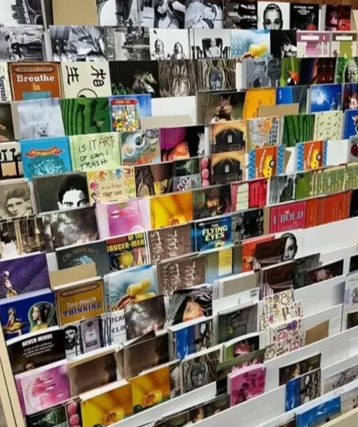 Job Lot 500 Assorted Postcards 100 Different Deigns 5 of Each New Unposted