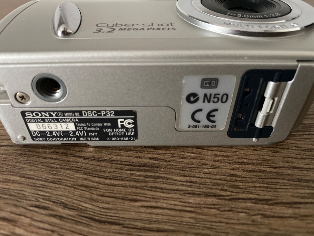 SONY Cyber-shot 3.2メガピクセル デジタルカメラ Sony Cyber-shot 3.2 mega pixels camera | eBay UK