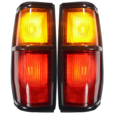ニッサン　ダットラ　720テールランプ左 Pair Tail Lights Rear Lamp For Datsun 720 Pickup Truck 1980
