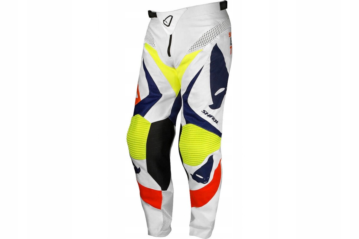 Pantalon blanc Shade pour vos soirées d'été en terrasse
