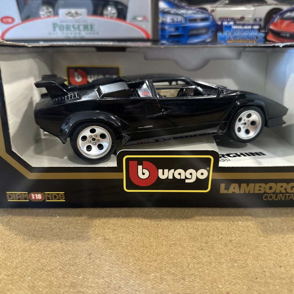 Burago Lamborghini Countach 1988 Escala 1:18 Diecast Modelo Coche Negro Hecho en Italia Foto 4 de 4