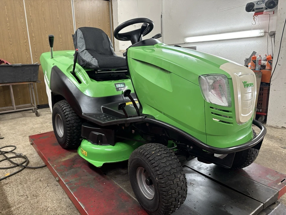 Viking Aufsitzmäher Rasentraktor Wiesenmäher Laubsammler - Bild 2 von 4