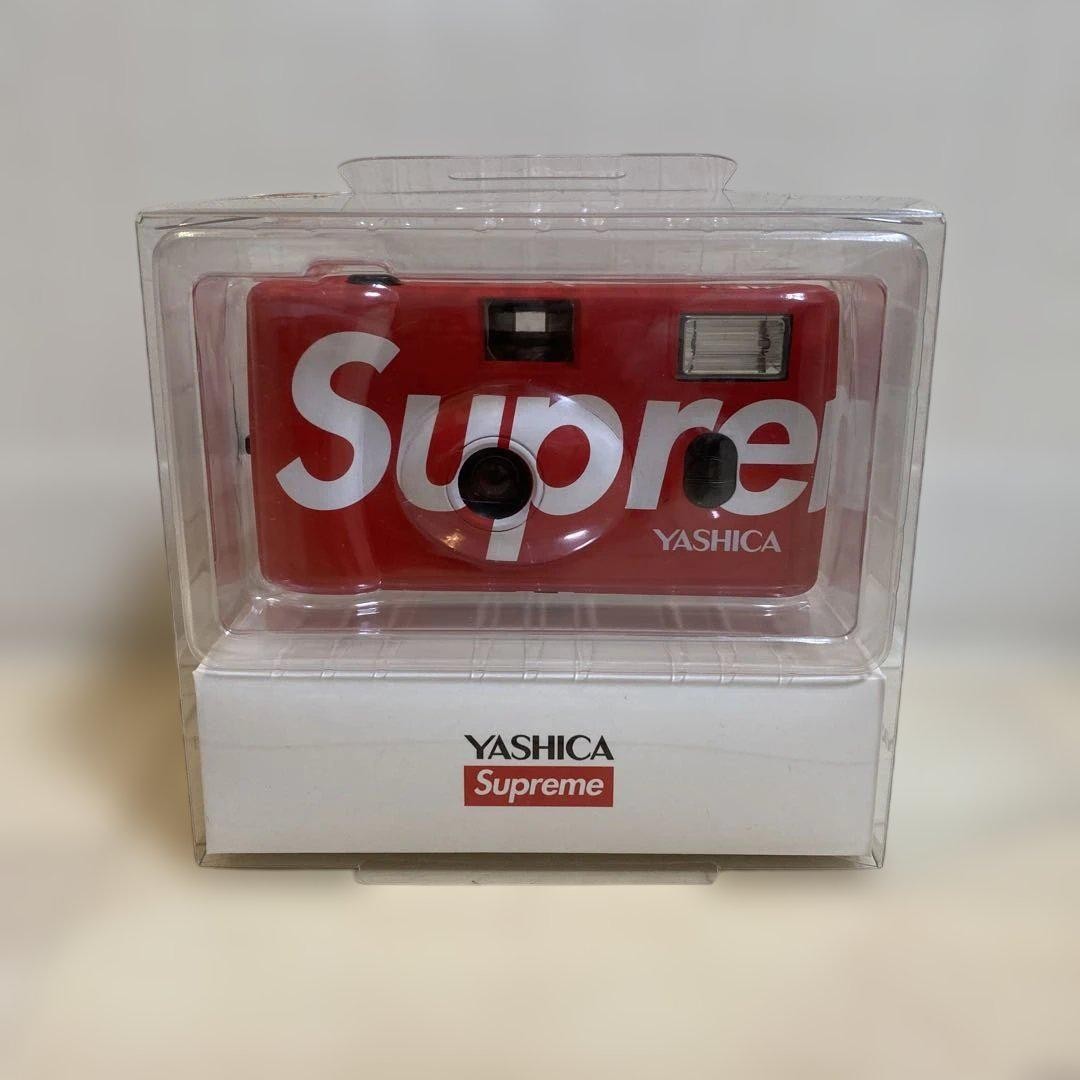 YASHICA Supreme 赤カメラ 未使用 YASHICA Supreme 赤カメラ 未使用 Supreme Yashica Camera Red