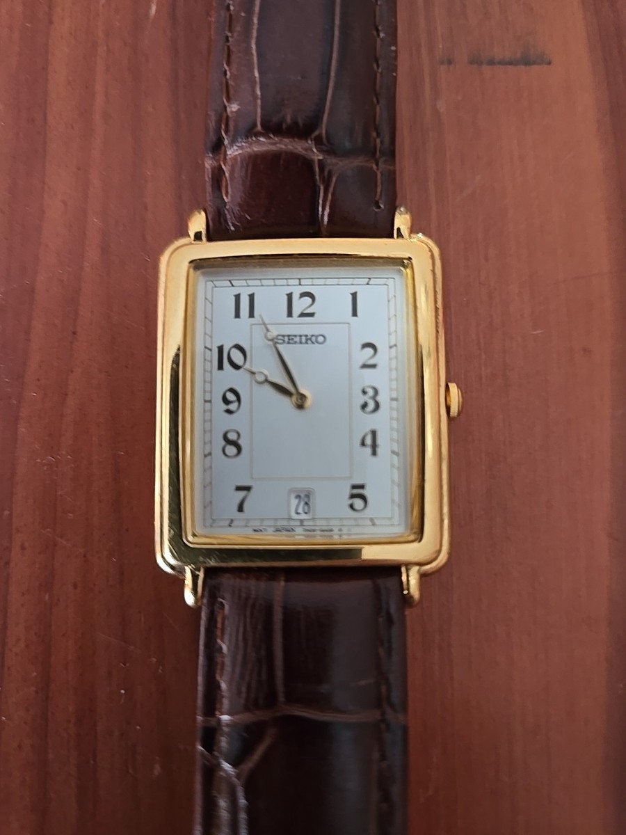 Vintage GP Rectangular Tank Seiko Men Watch Date 1990s 7N39-5A49