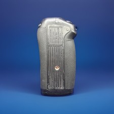 Genuine OEM Nikon MB-D10 Multi Power Battery Grip See Photos