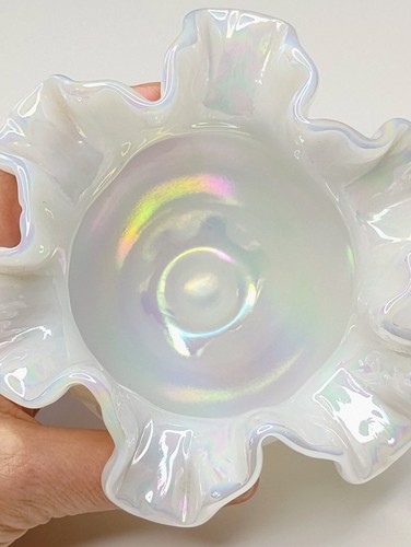 Jarrón Fenton opalescente con volantes cesta tejido cuenco - Imagen 12 de 15