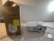 Optoma EH416 DLP Projector 4200Lumens 741 Hrs NO REMOTE w/ Box
