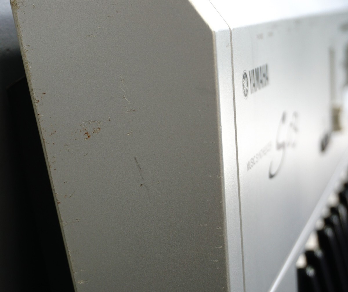 Yamaha So3 S03 Music Synthesiser Polyphonic Portable Keyboard