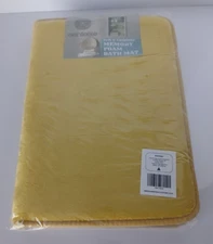 Genteele Soft And Cushiony Memory Foam Bath Mat Mustard 17" x 24"  Brand New