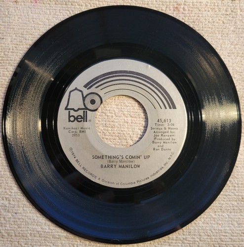 Barry Manilow "Mandy / Something's Comin' Up" VG+ - Picture 3 of 3