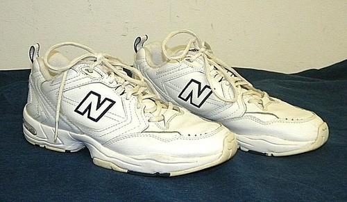 Damen, NEW BALANCE 600 weiße Lederschnürschuhe Wanderschuhe Gr. 9B