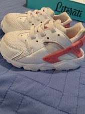 nike huarache infant size 8