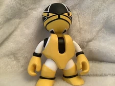 Robo Lucha Yellow/Black/White 6" Wrestler Figure Loose Mekazoo 2008