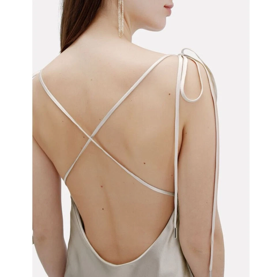 Maxi Vestido Galvan London Nuevo con Etiquetas 42 Seda Yasmine Acanalado Platino Plateado Foto 3 de 4