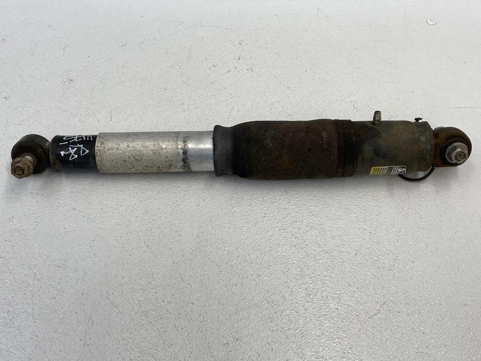 2015-2020 Cadillac Escalade Rear Right Passenger Shock Strut Absorber 1475 OEM - Image 4 of 4