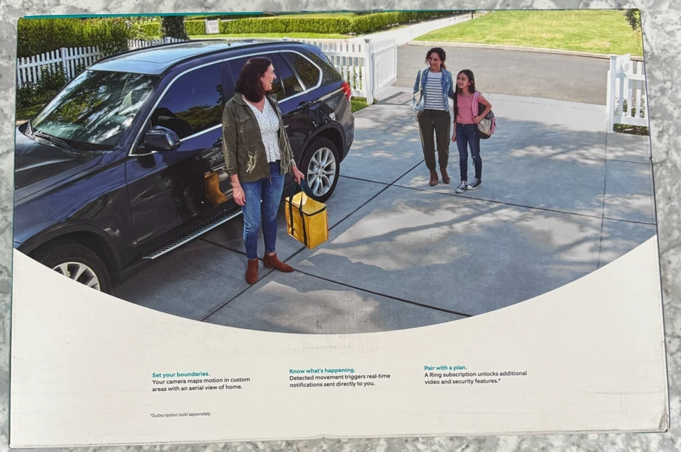 Ring Floodlight Cam Pro 2K Ring Vision, 2 LED Lights Wi-Fi & 3D Motion White - Image 2 of 4