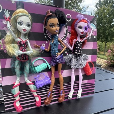 Monster High Dance Class Dolls (3) Lagoona Robecca Operetta NO box