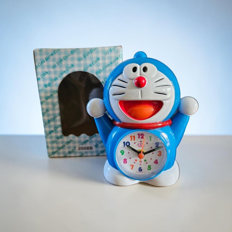 Doraemon Analog Alarm Clock Blue/White/Red Plastic Arabic Numerals MPN 2008B