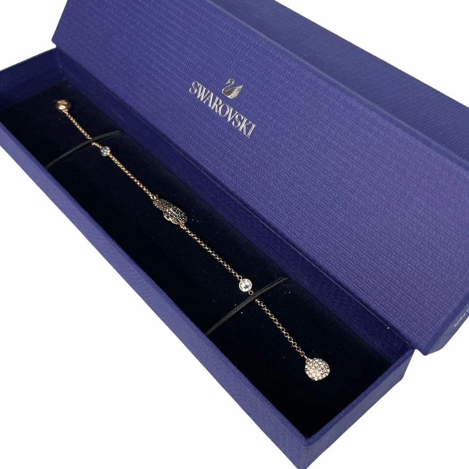 Swarovski Remix Collection Feather Strand Bracelet Black, Rose-gold tone plated - Image 4 of 4