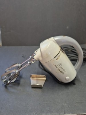 Vintage HAMILTON BEACH MIXETTE Model 51FM Hand Mixer 3 Speed  Works 