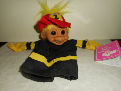 Russ Berrie Hand Puppet Troll Doll FIREMAN Engine #1 NWT Item 2277 Nos
