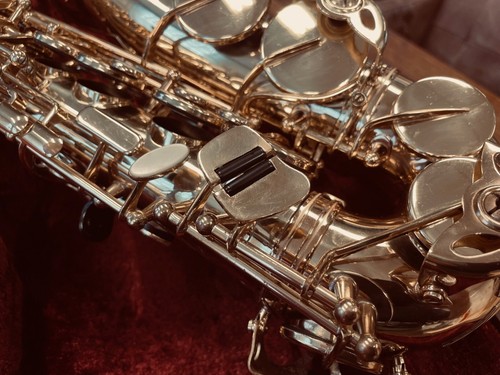Saxofón alto vintage SELMER SA80 SERIE I n.º 339790 - REACOLCHADO PERFECTO - Imagen 4 de 11