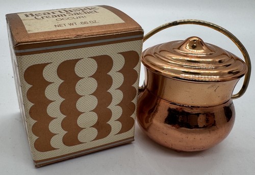 Vintage Avon Hearthside Cream Sachet Occur! Copper Pot w/ Box – .66 Oz.