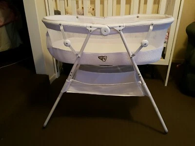 gumtree baby bassinet
