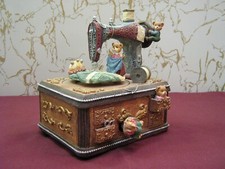 Vintage Resin Sewing Machine Music Box w/ Bears Animation SF Music Box Co. NICE